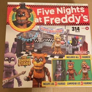 Five Nights at Freddy's FNAF Stage McFarlane  New